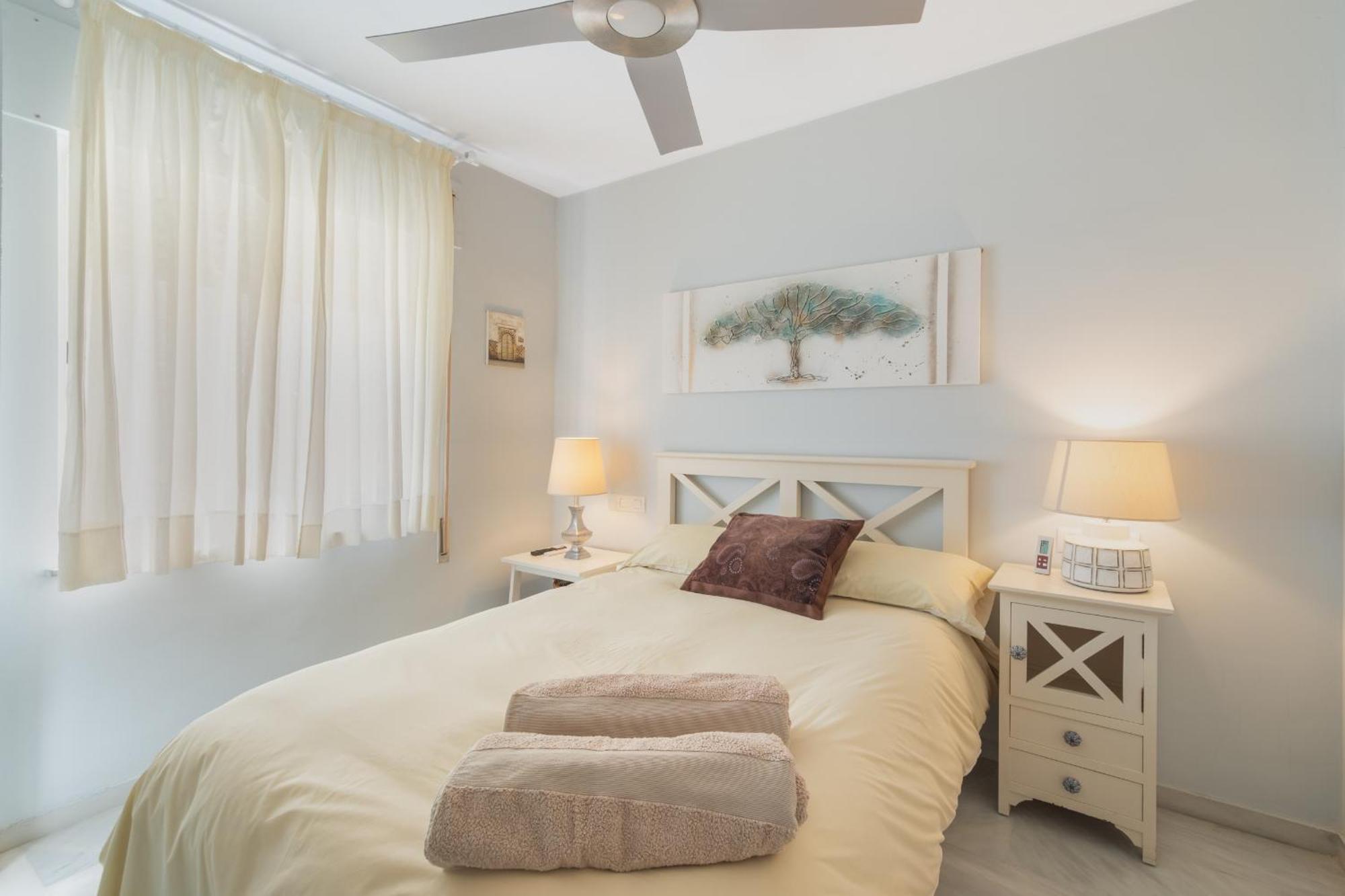 Amplio Y Luminoso Apartamento De 2 Dormitorios Cerca De La Plaza Del Caballo, 헤레스 외부 사진